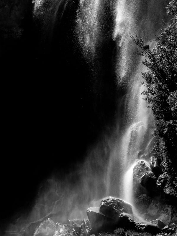 CACHOEIRA DE MG EM PB - DIREITA