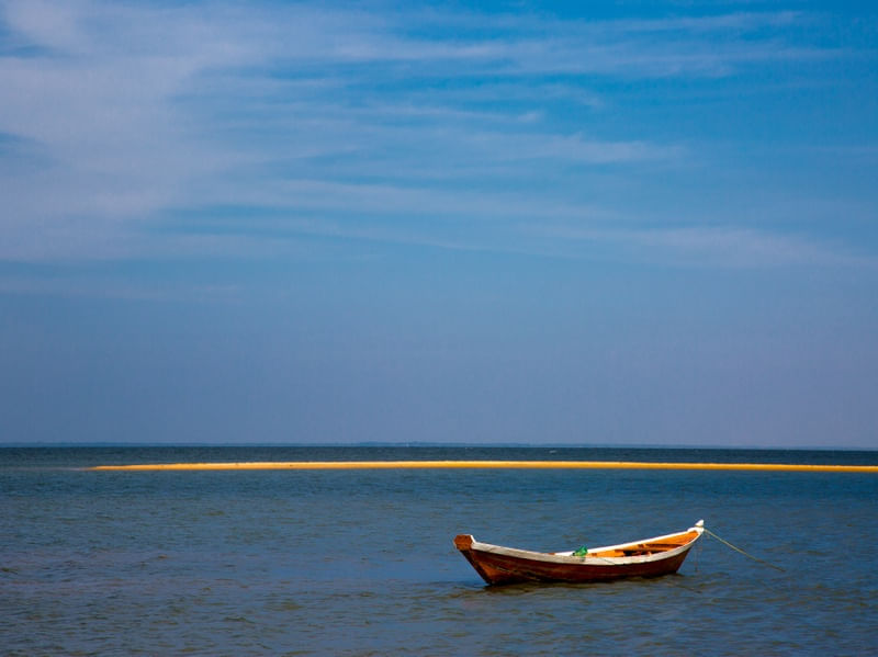 RIO E BARCO