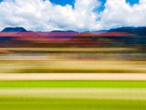 PAISAGEM VERDE E CÉU AZUL I