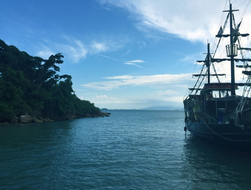 UMA TARDE NO MAR