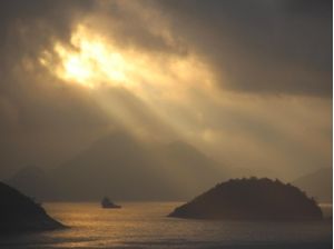 AMANHECER DOURADO