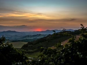 ENTARDECER MINEIRO
