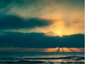 AMANHECER RADIANTE