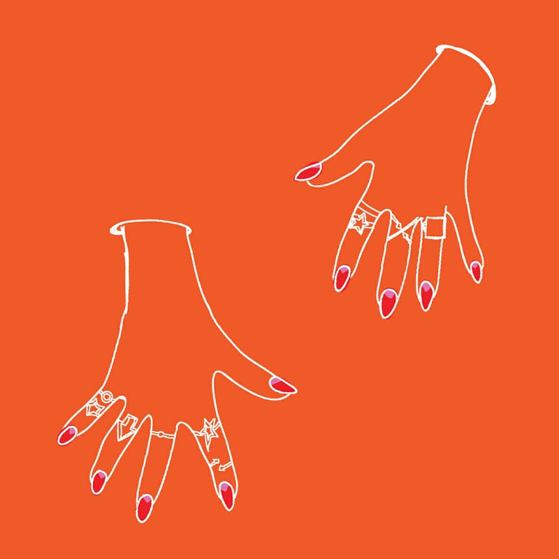 FASHIONABLE HANDS
