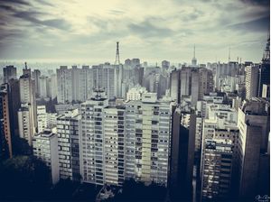 SÃO PAULO COM CORES FRIAS
