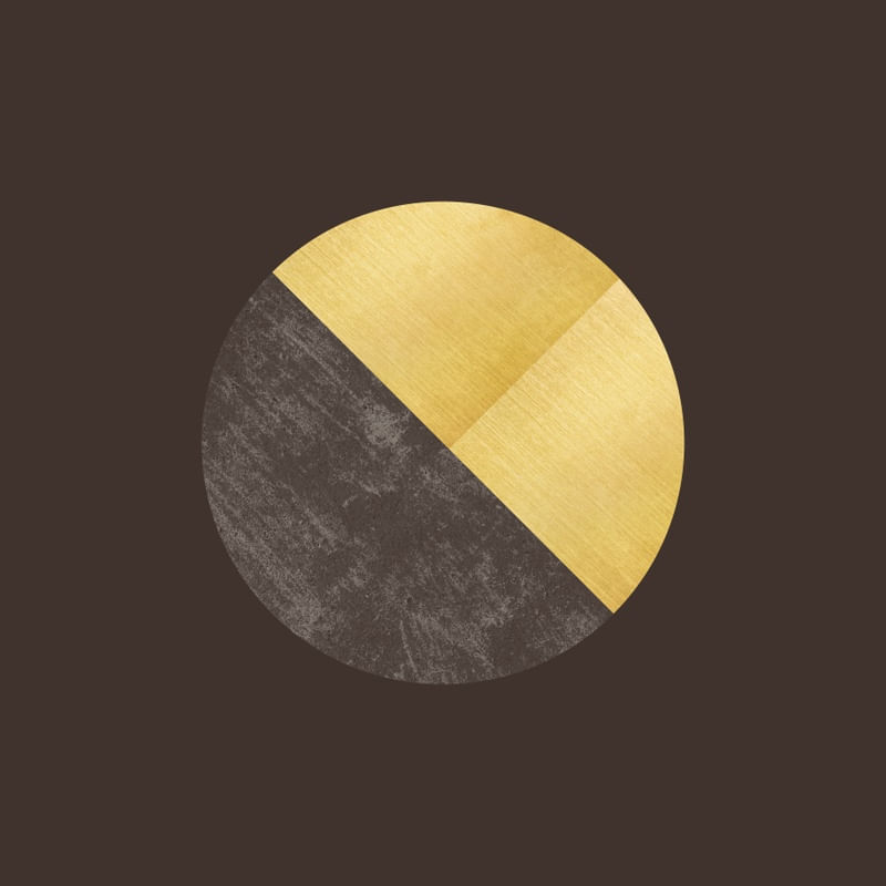 BLACK AND GOLD CIRCLE 20 SQ