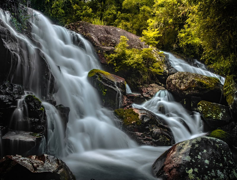 CACHOEIRA DO ARCO-ÍRIS 01