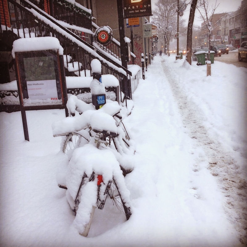 VÉLO DE GLACE