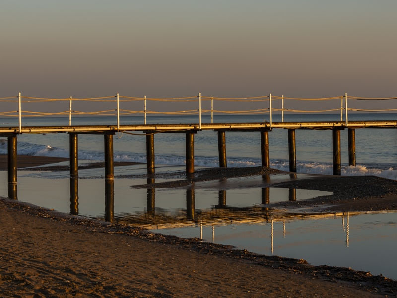 PIER EM ANTALIA