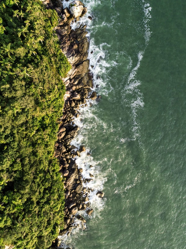 AS PEDRAS E O MAR VI