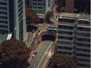 SAMPA E SEUS TÚNEIS E VERDES