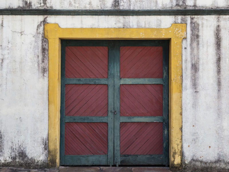 PORTÃO AMARELO
