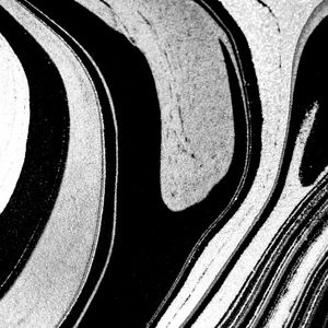 CORES LÍQUIDAS EM BRANCO E PRETO I