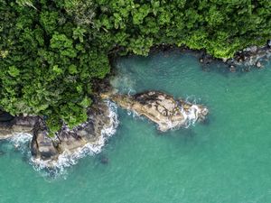 AS PEDRAS E O MAR XII