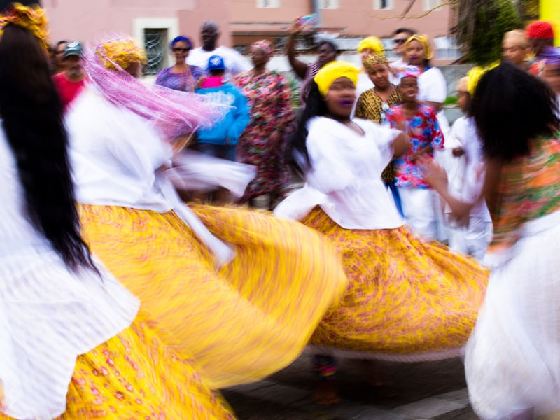 DANÇA DOS ORIXÁS