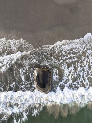 O MAR E AS PEDRAS XVIII