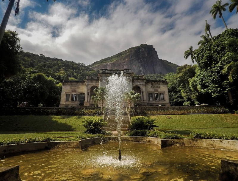PARQUE LAGE