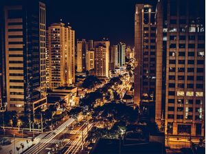 AVENIDA IBIRAPUERA NOTURNA