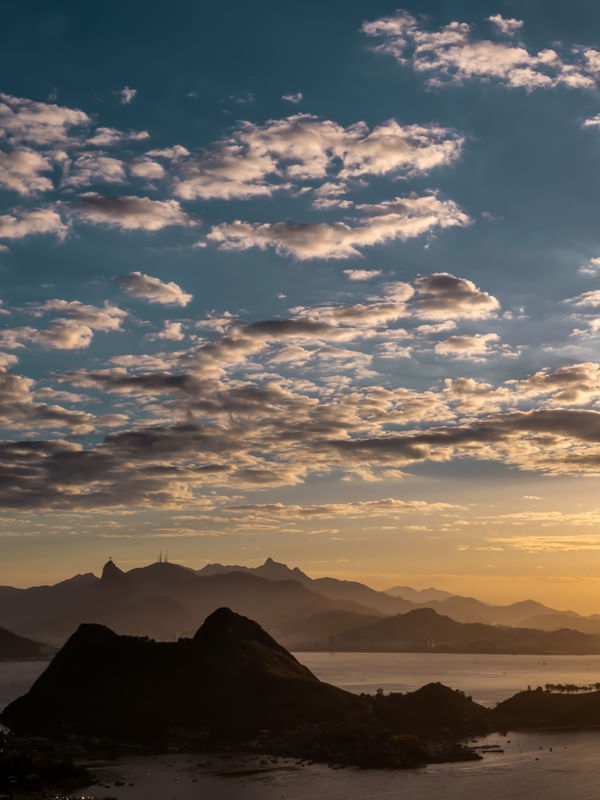 BLUE ORANGE RIO