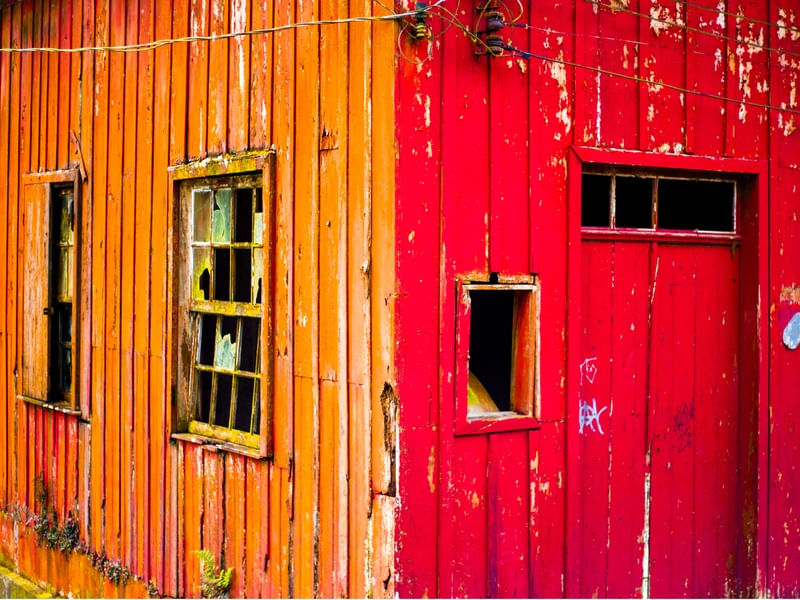 RED HOUSE ORANGE