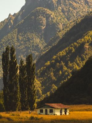 CASA ABANDONADA VILLA MANIGUALES