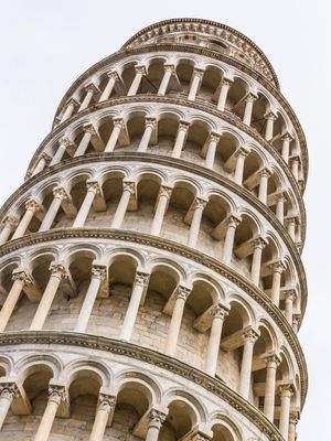 A TORRE DE PISA