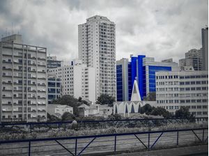 AZUL É A COR LINDA-IGREJA