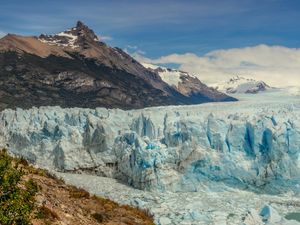 GLACIAR PERITO MORENO E MONTANHA PERITO MORENO