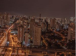 LUZES NA ESPRAIADA