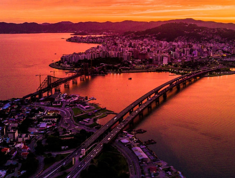 AMANHECER EM FLORIANÓPOLIS