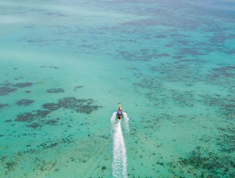 PHI PHI BARCO PAISAGEM