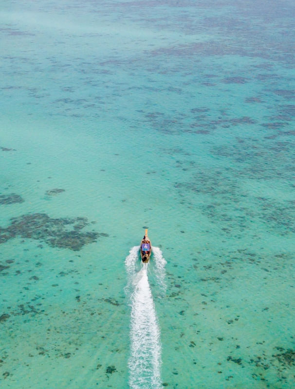 PHI PHI BARCO VERTICAL