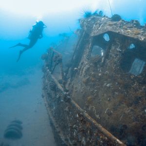 ANTHONY'S WRECK 1X1