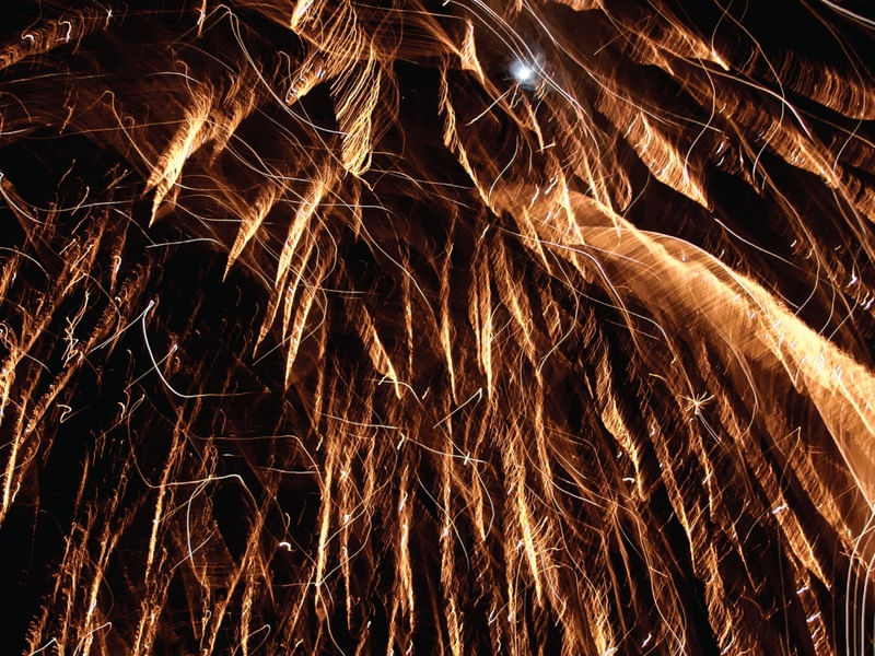 CHUVA FOGOS