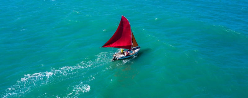 PINTO UM BARCO A VELA
