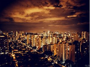 PARECE GOTHAN CITY
