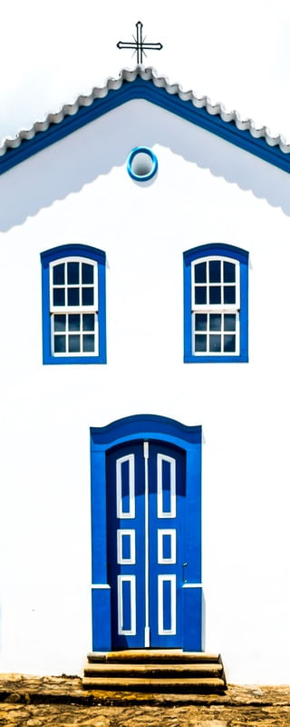 BEAUTY WALLS 4