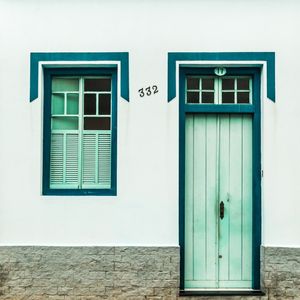 BEAUTY WALLS 9