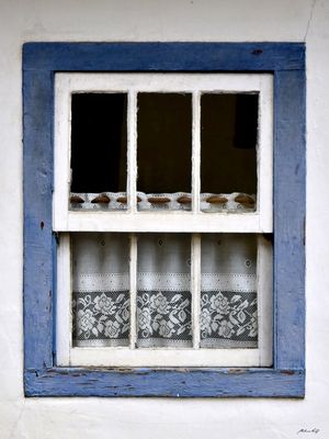 JANELA MINEIRA - III