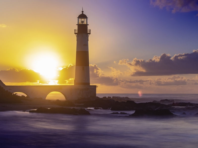 SUNSHINE FAROL DE ITAPUÃ