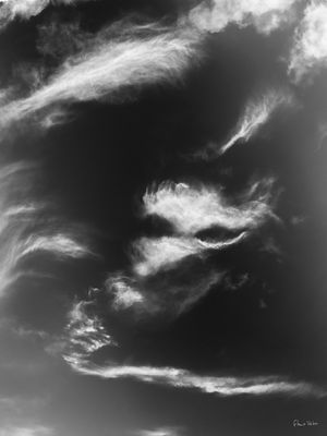 NUVEM ENTRE CÉU II