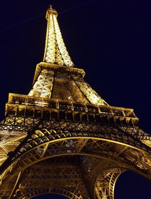 PARIS ETERNA