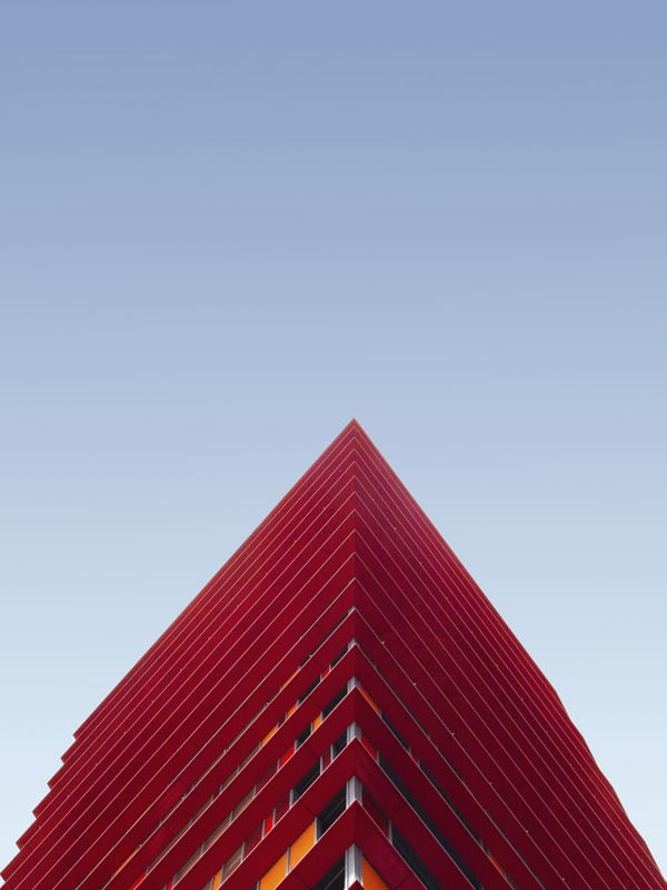 O PRÉDIO VERMELHO