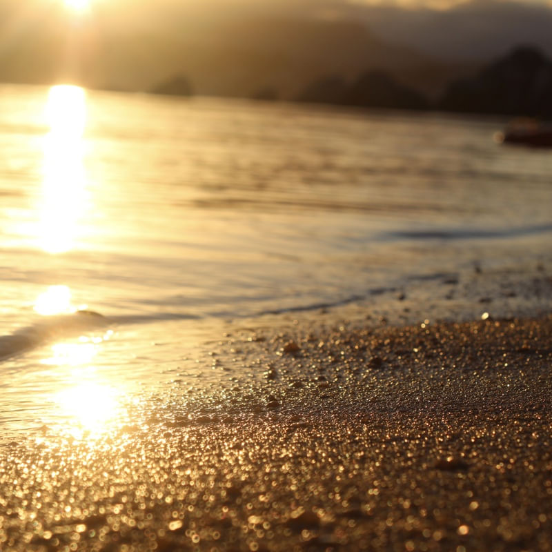 SOL, MAR E AREIA 2