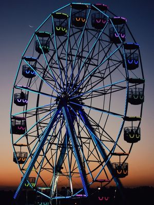 FERRIS WHEEL OF LIGHT