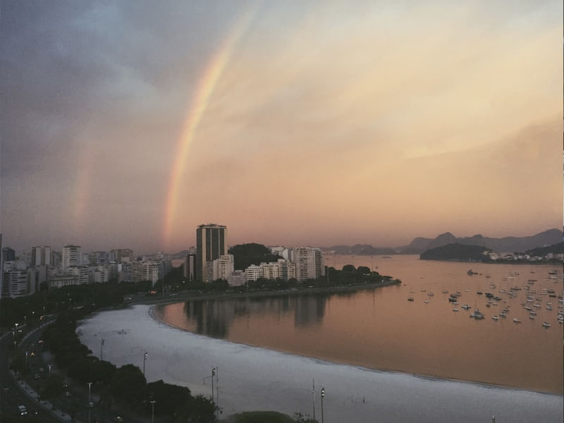 ARCO-IRIS EM BOTAFOGO