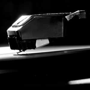 TOCA DISCOS, AGULHA E PÓ