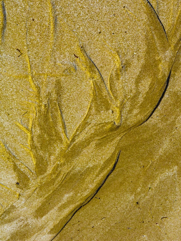 ENTALHADO DOURADO