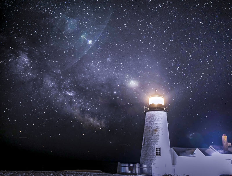 FAROL COM VIA LACTEA