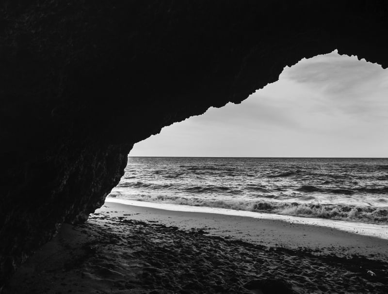 DENTRO DA ROCHA